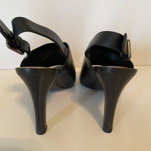 Franco Sarto Quatrain Slingback Sandal (9.5 Black)